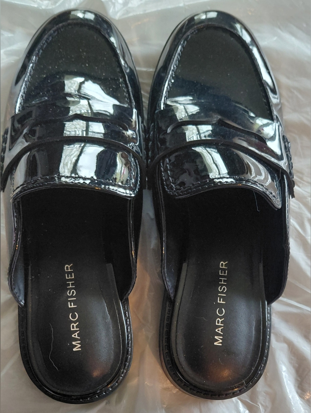 Marc Fisher Black Patent Leather Slip-On Loafers Size 7m